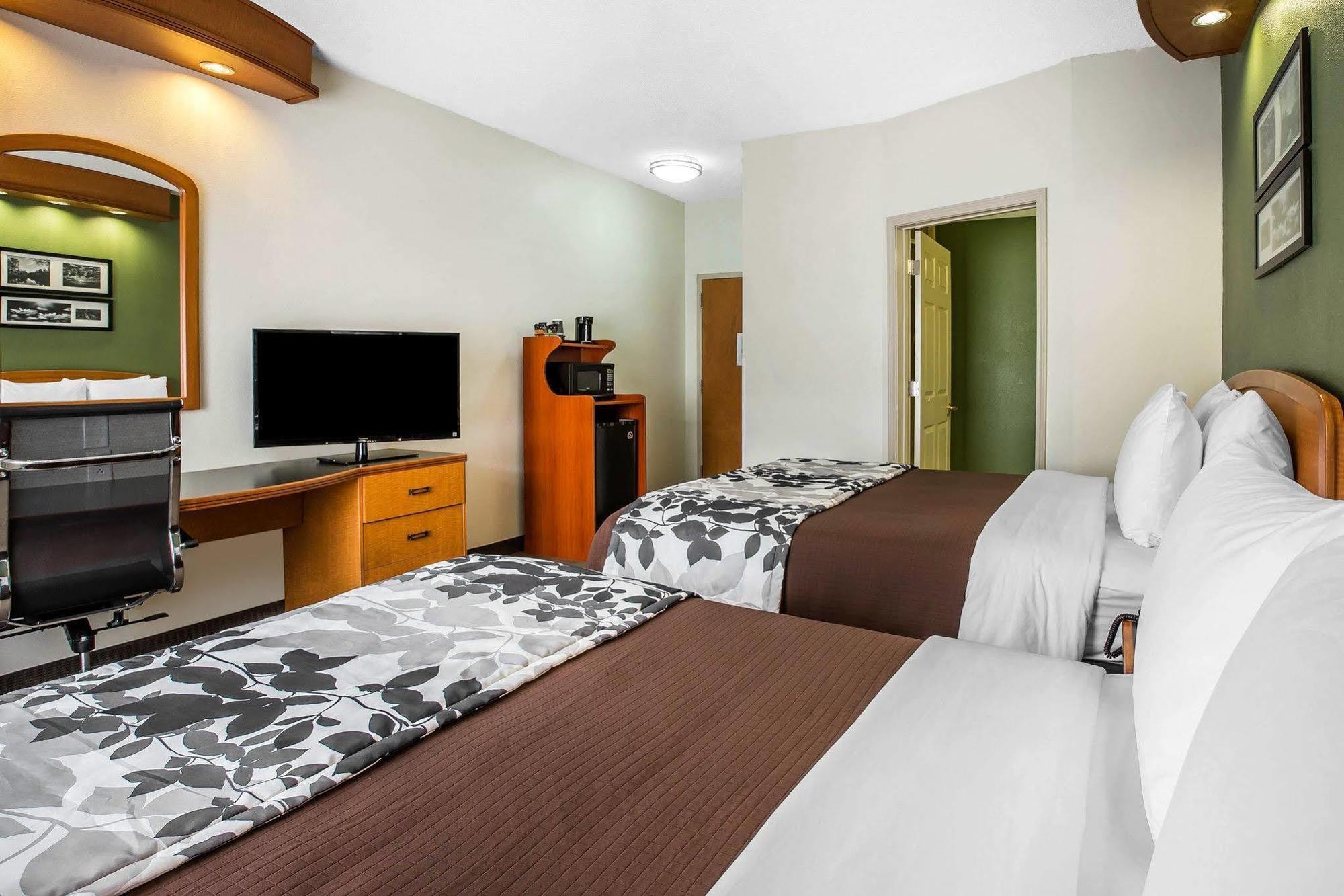 Clarion Pointe Albemarle Hotel Ngoại thất bức ảnh